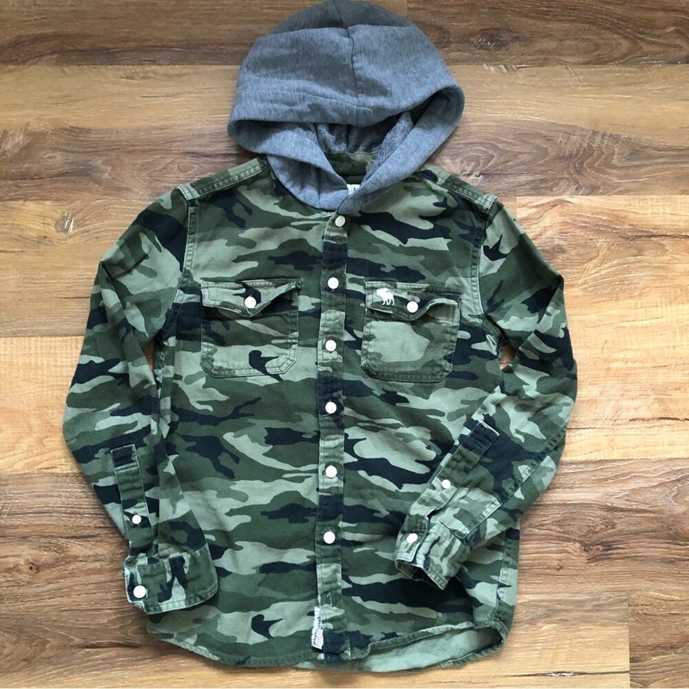 Abercrombie Kids Flannel Camo Long Sleeve Top Size 9/10